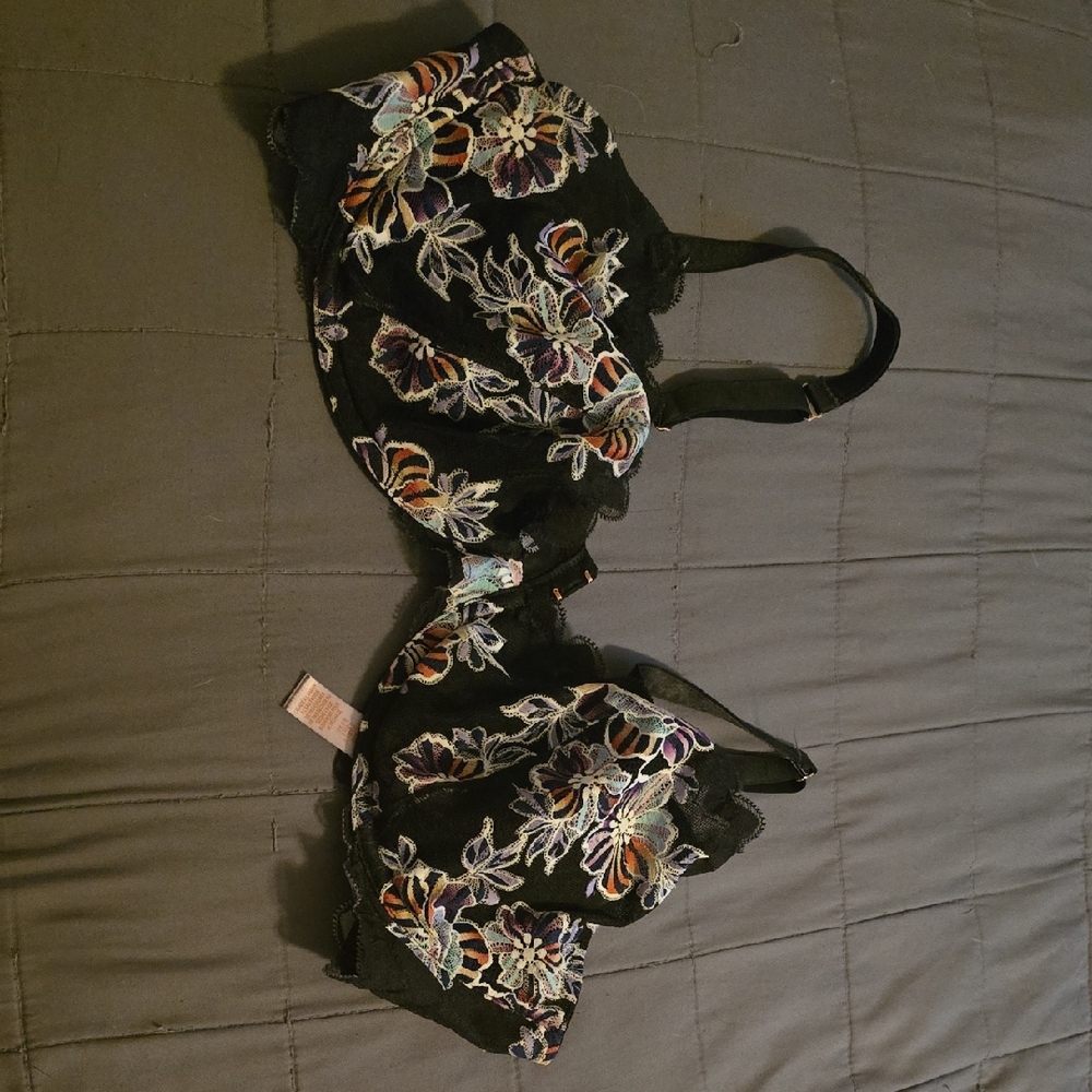 Savage X Fenty Black Bra with Multicolor Floral Embroidery